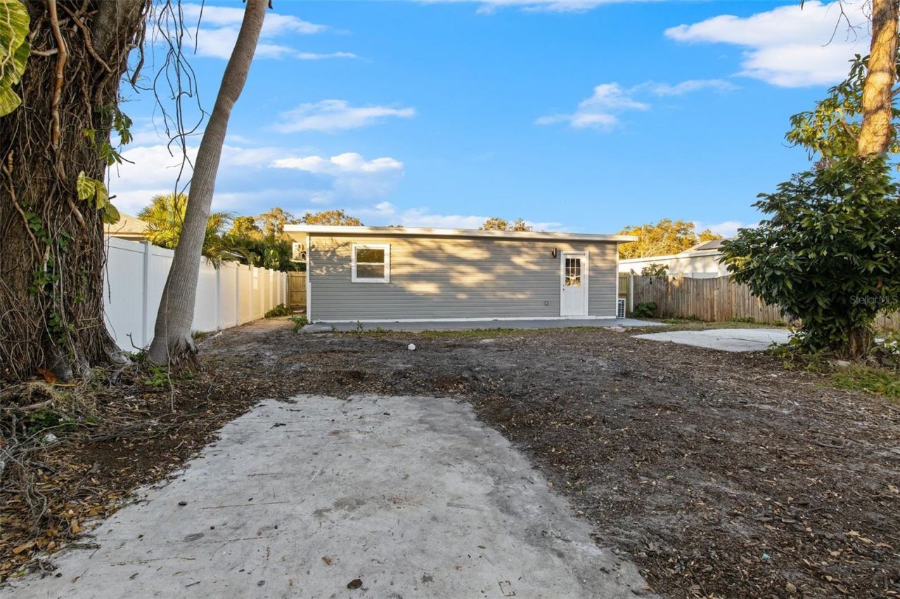 5318 9th Avenue N, Saint Petersburg, FL 33710 Photo