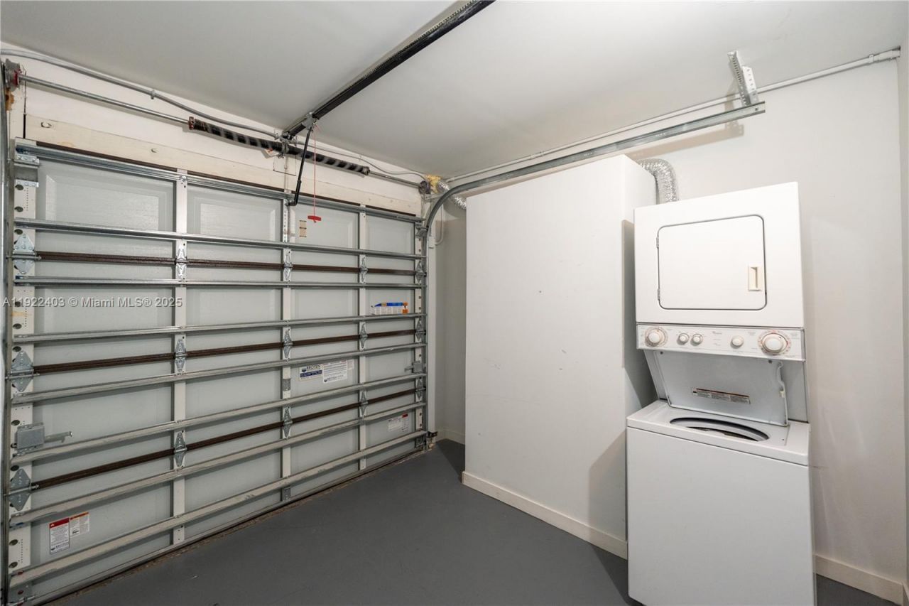 1615 NE 9th St, Fort Lauderdale, FL 33304 Photo