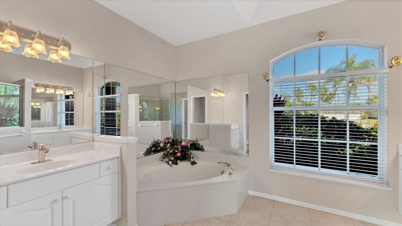 646 Boundary Boulevard, Rotonda West, FL 33947 Photo