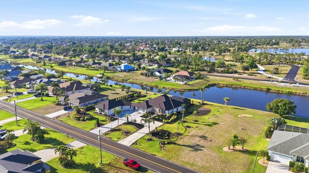 646 Boundary Boulevard, Rotonda West, FL 33947 Photo