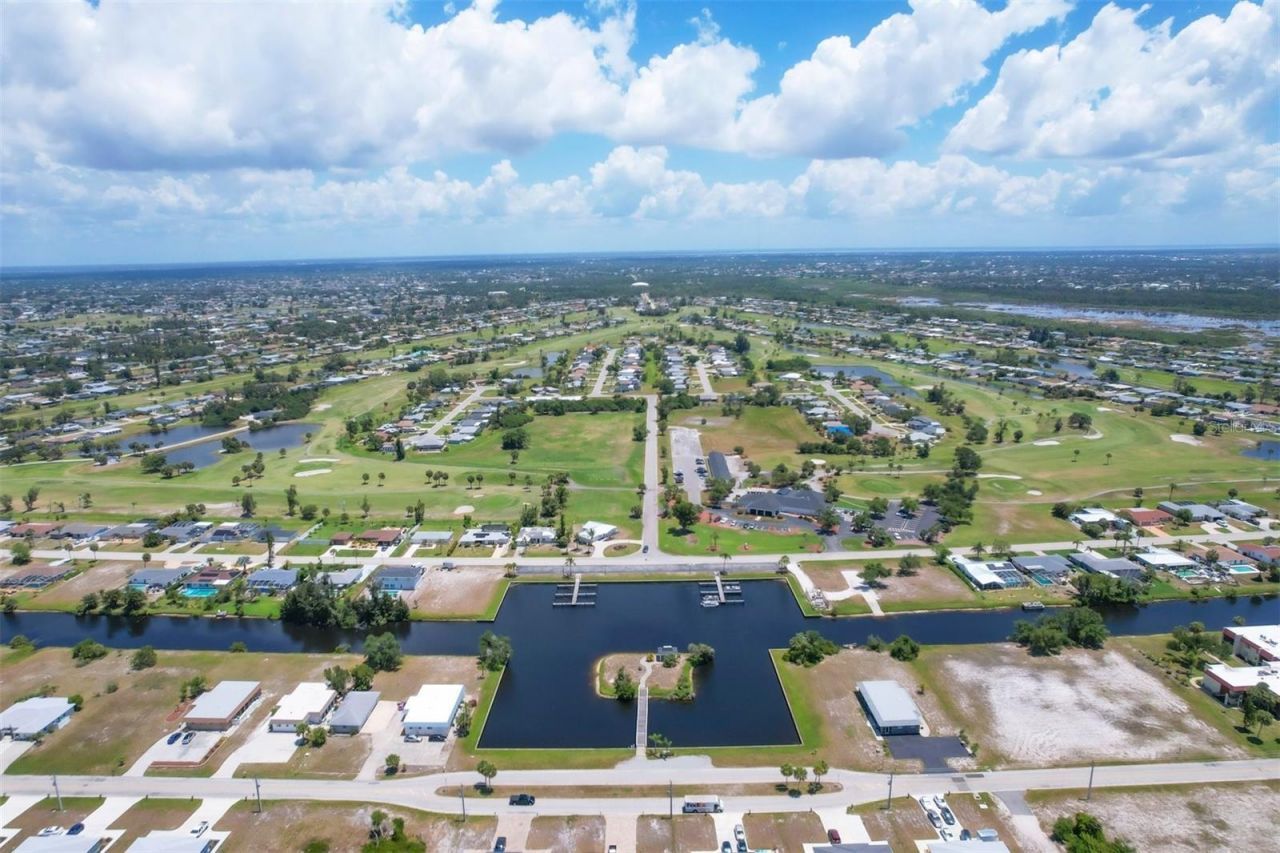 646 Boundary Boulevard, Rotonda West, FL 33947 Photo