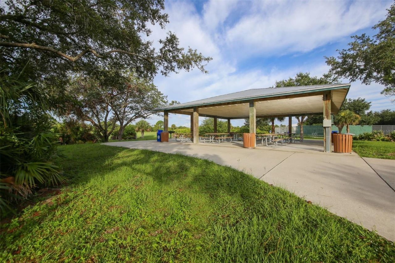646 Boundary Boulevard, Rotonda West, FL 33947 Photo