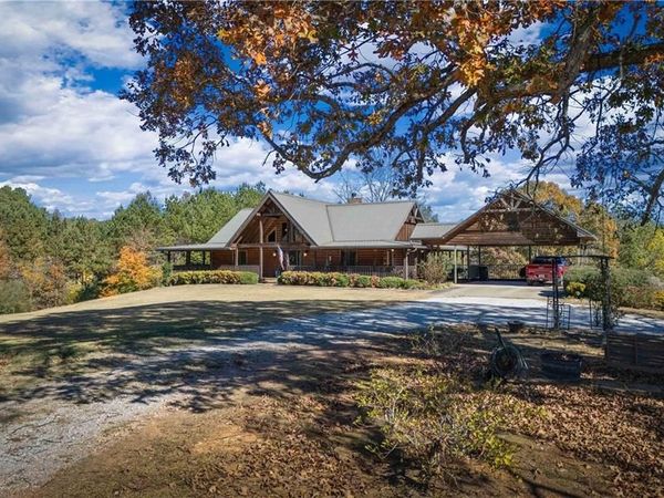 1466 County Rd 59, Roanoke, AL 36274