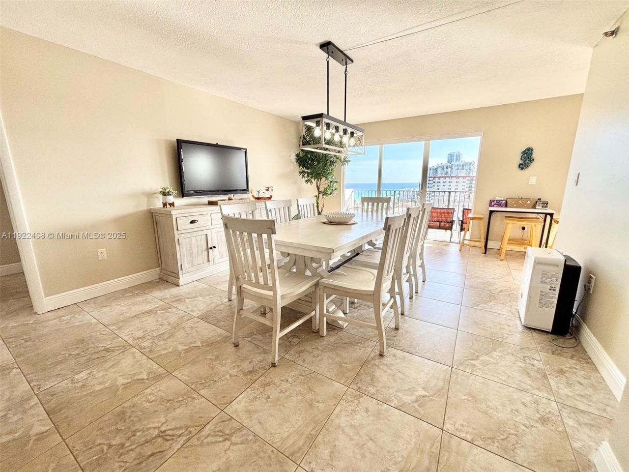 1201 S Ocean Dr, Unit 1610S, Hollywood, FL 33019 Photo