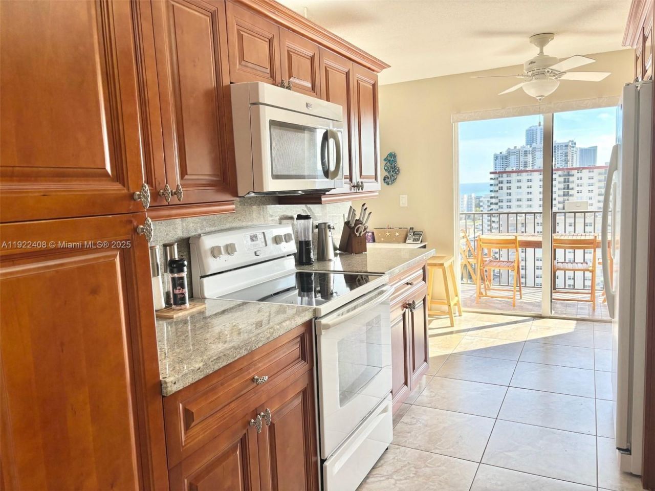 1201 S Ocean Dr, Unit 1610S, Hollywood, FL 33019 Photo
