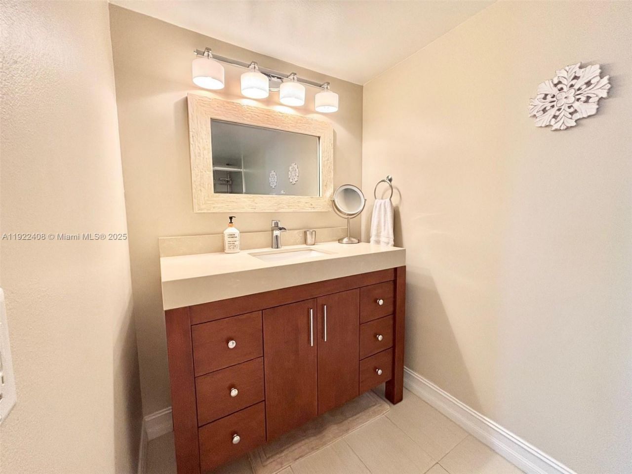 1201 S Ocean Dr, Unit 1610S, Hollywood, FL 33019 Photo
