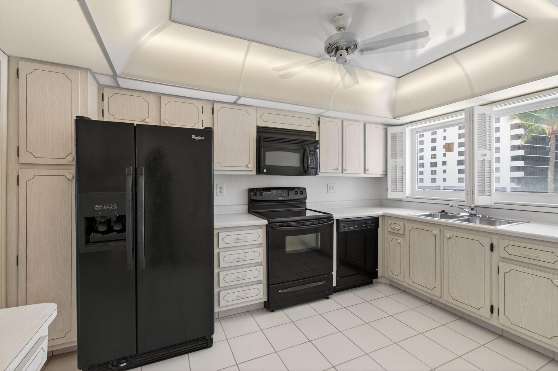 3300 S Ocean Boulevard, Unit 320-c, Highland Beach, FL 33487 Photo