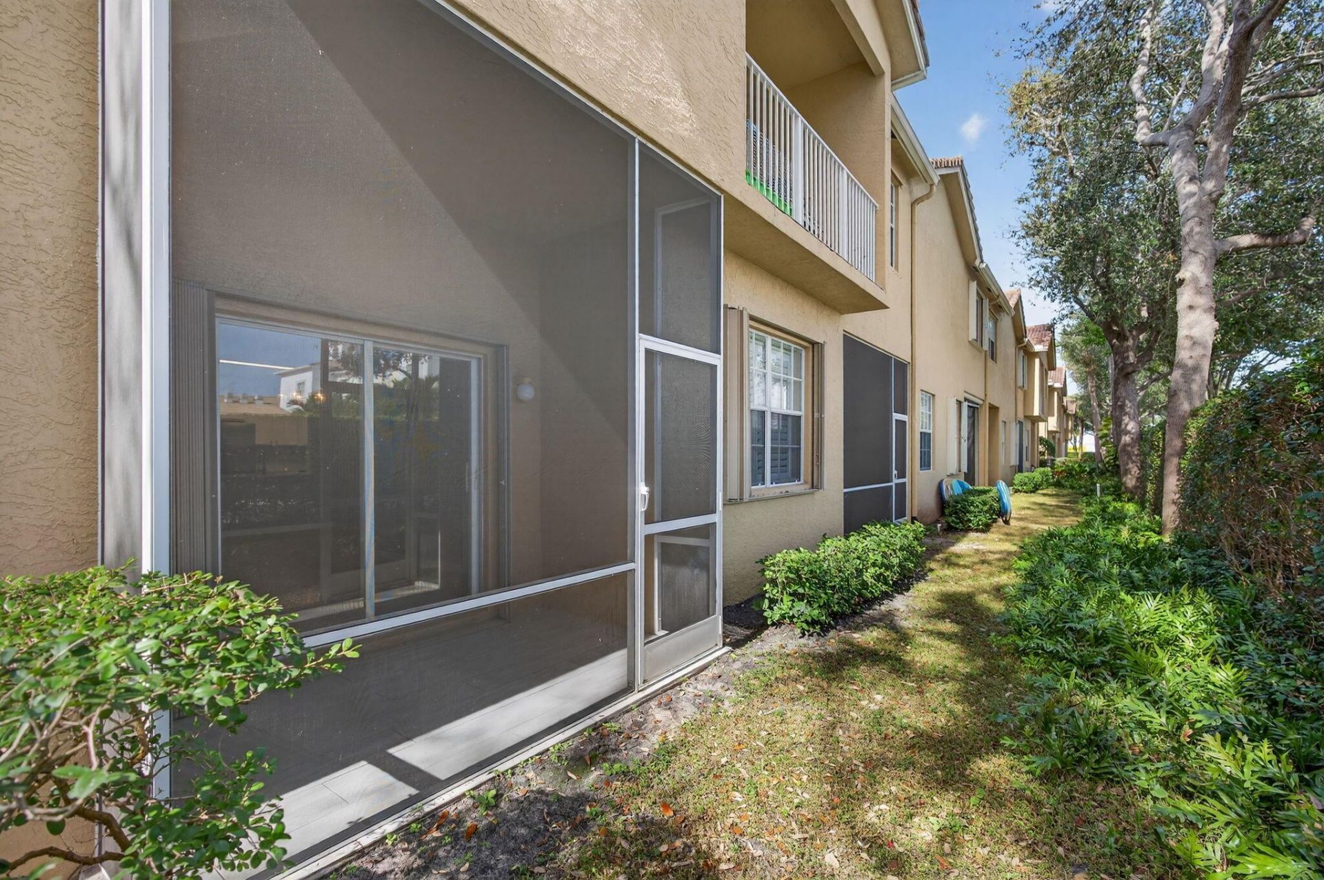 160 Village Boulevard, Unit I, Tequesta, FL 33469 Photo