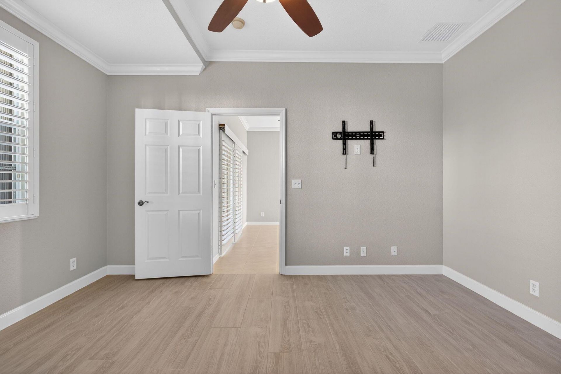 160 Village Boulevard, Unit I, Tequesta, FL 33469 Photo