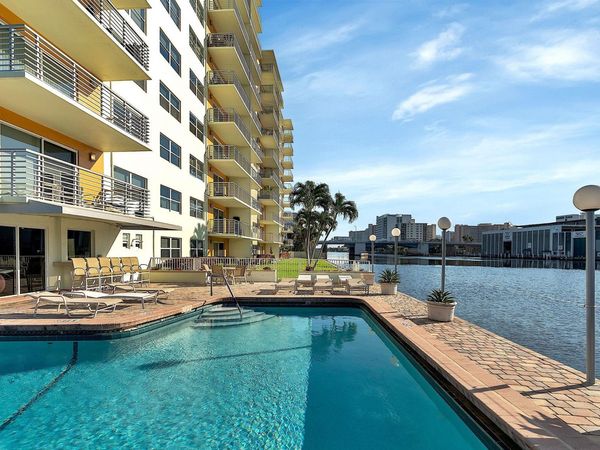 2900 NE 30th St, Unit 3f, Fort Lauderdale, FL 33306