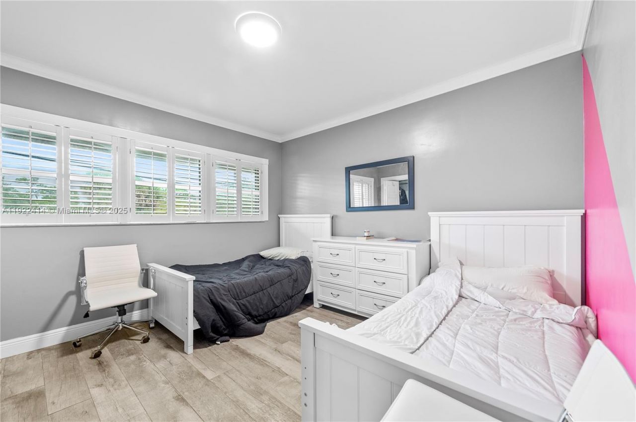 900 SW 12th St, Unit 206, Fort Lauderdale, FL 33315 Photo