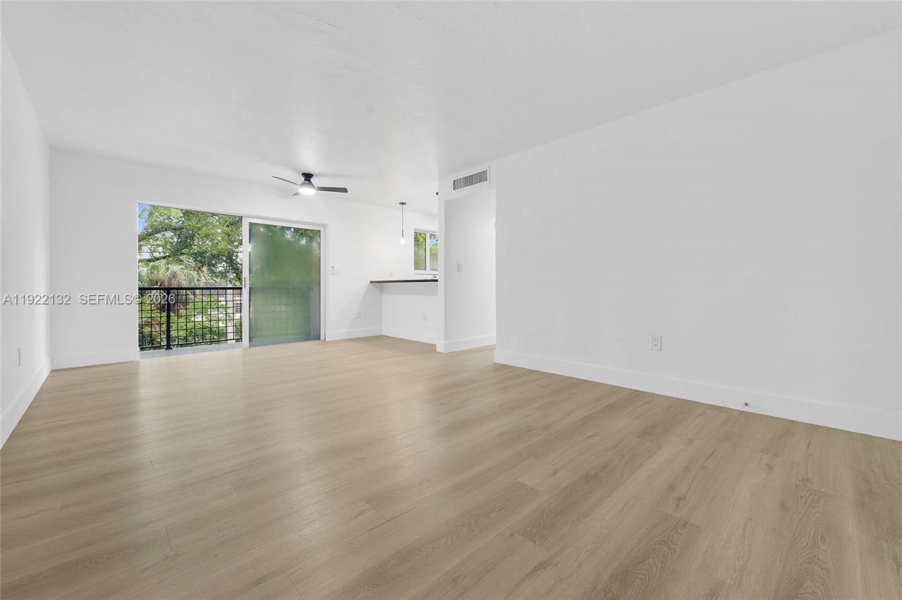12101 NE 6th Ave, Unit 6, North Miami, FL 33161 Photo