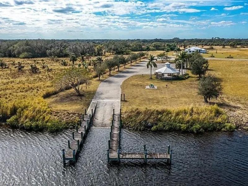 2114 Silk Bay Blvd , Alva, FL 33920 Photo