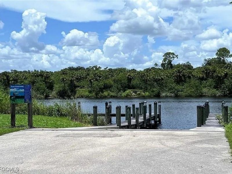 2114 Silk Bay Blvd , Alva, FL 33920 Photo