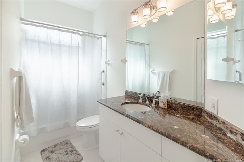 2432 SW Brookwood Lane, Palm City, FL 34990 Photo
