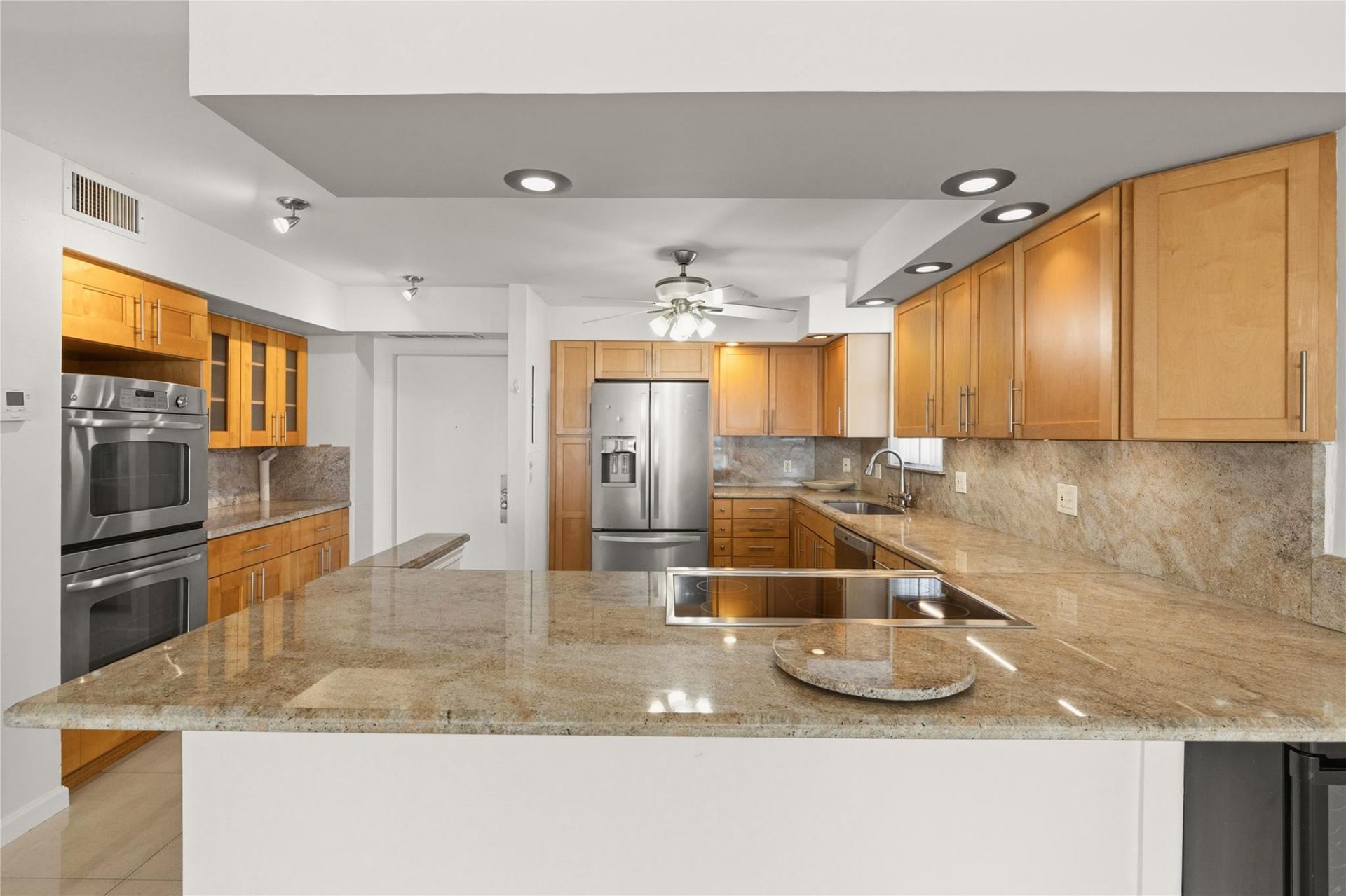 3100 NE 49th Street, Unit 501, Fort Lauderdale, FL 33308 Photo