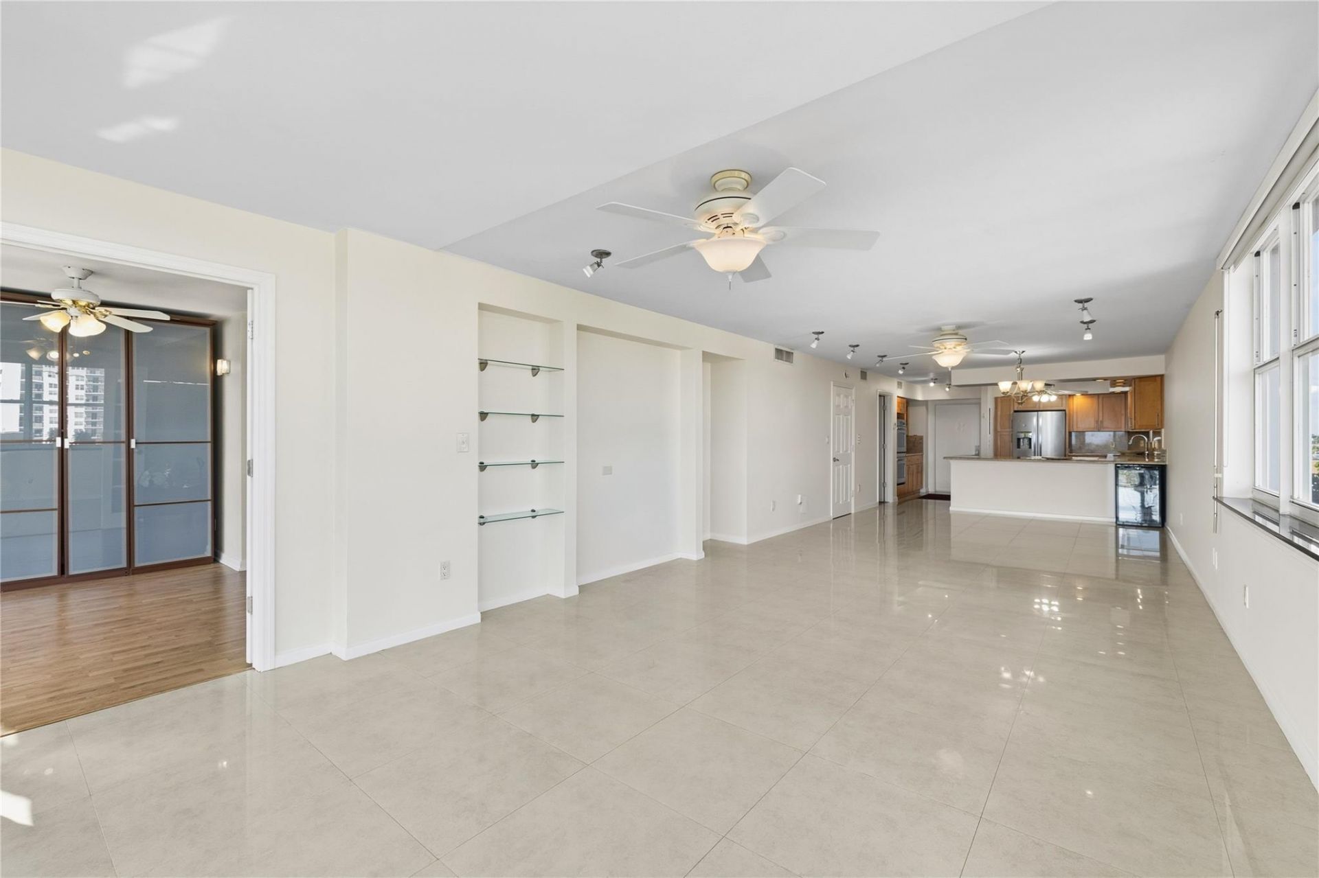 3100 NE 49th Street, Unit 501, Fort Lauderdale, FL 33308 Photo