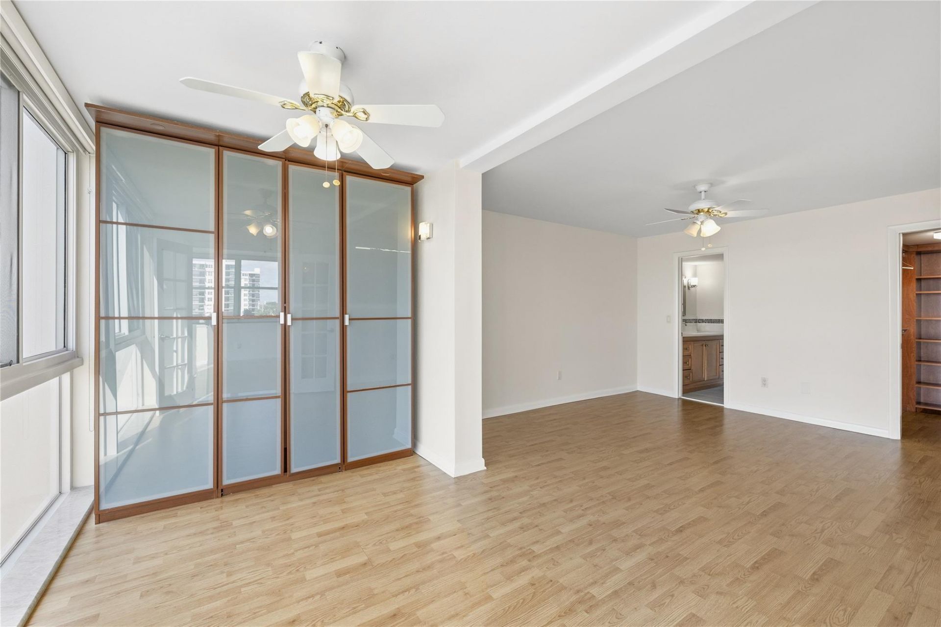 3100 NE 49th Street, Unit 501, Fort Lauderdale, FL 33308 Photo