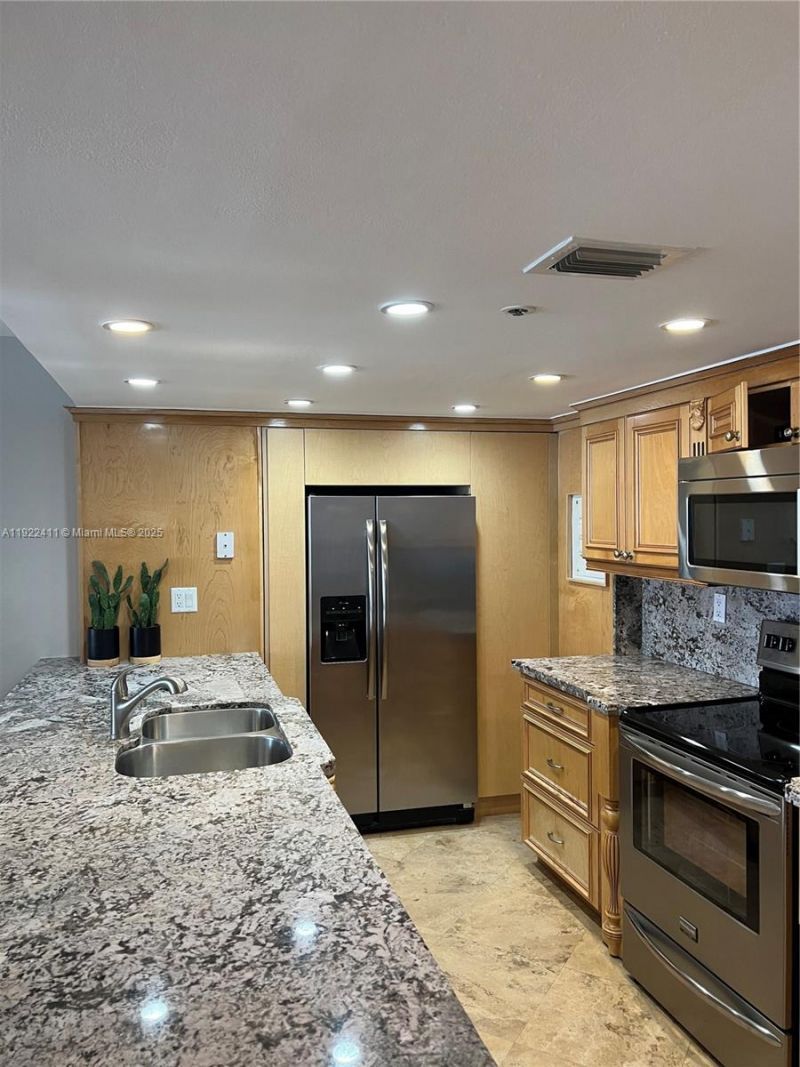 1717 N Bayshore Dr, Unit A-1856, Miami, FL 33132 Photo