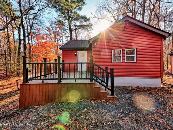 40 Cemetery Road, Palenville, NY 12463