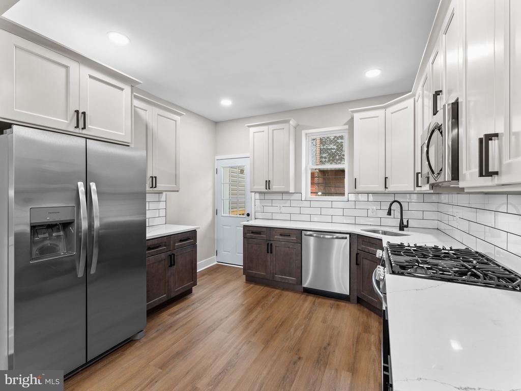 5719 Hazel Avenue, Philadelphia, PA 19143 Main Photo