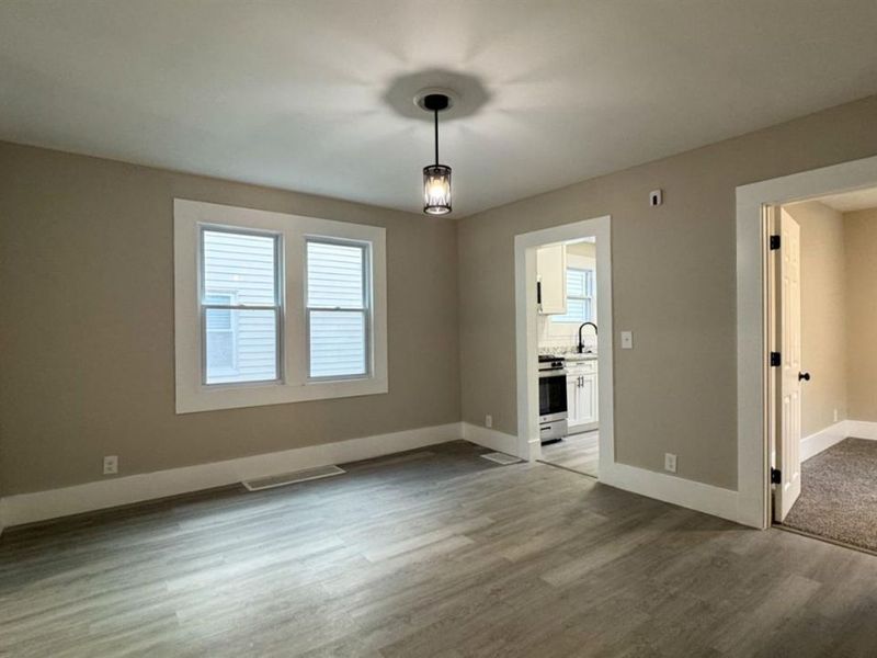 6949 Cambridge Avenue, Mariemont, OH 45227 Photo 9