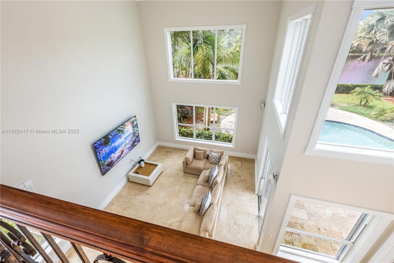 5028 SW 195th Ter, Miramar, FL 33029 Photo