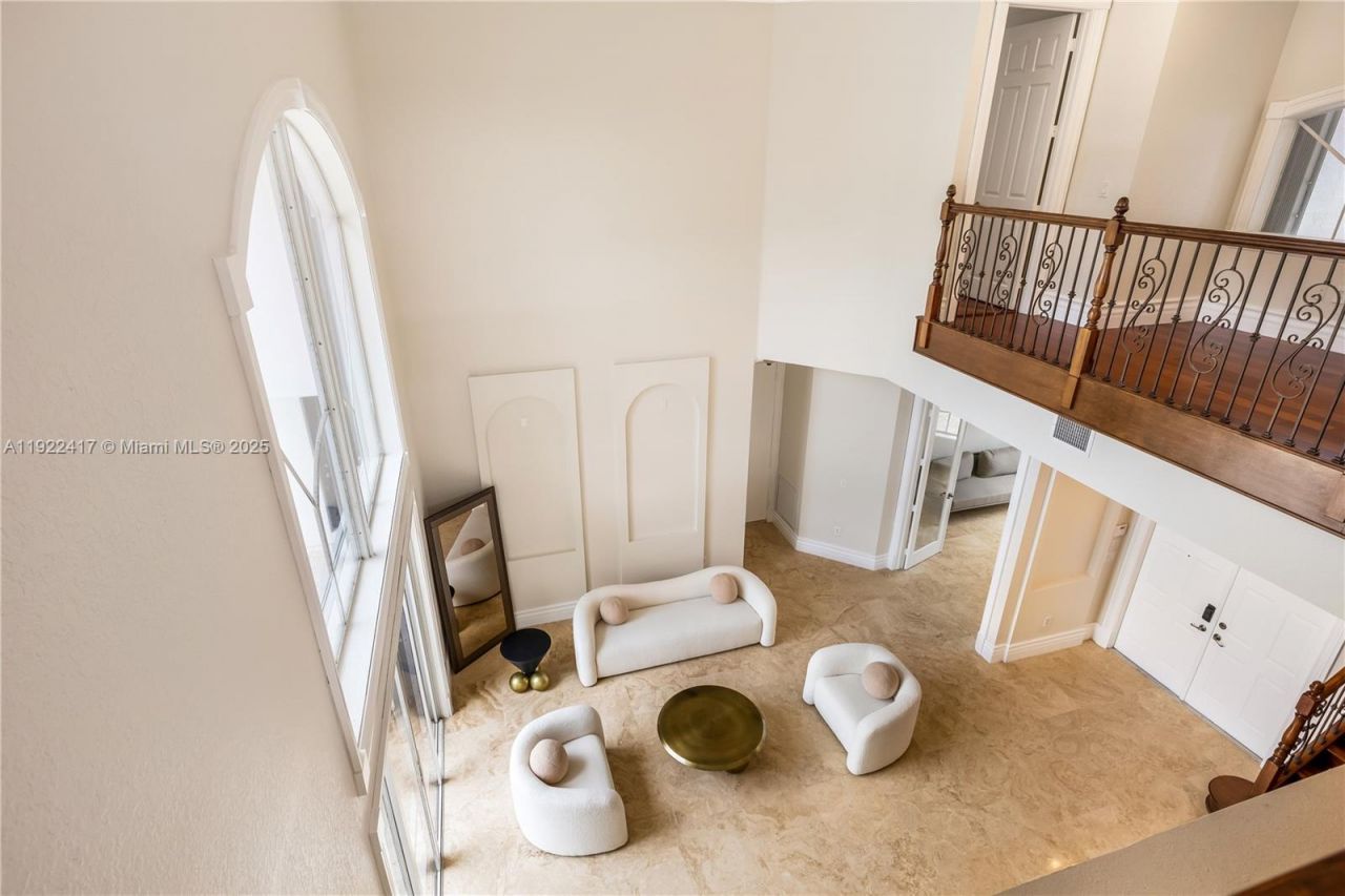 5028 SW 195th Ter, Miramar, FL 33029 Photo