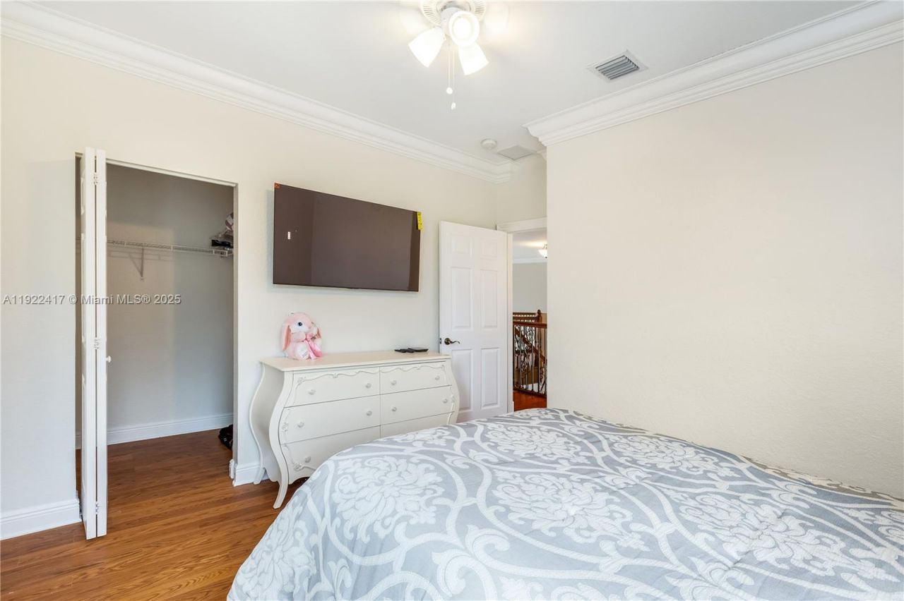 5028 SW 195th Ter, Miramar, FL 33029 Photo