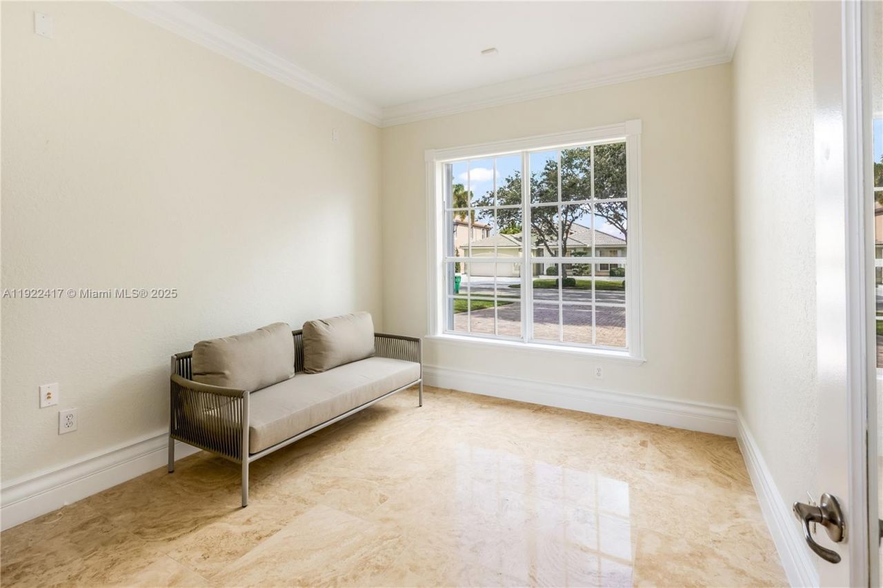 5028 SW 195th Ter, Miramar, FL 33029 Photo