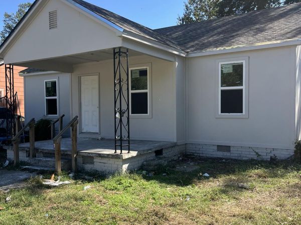 720 Catalpa Street, Clarksdale, MS 38614