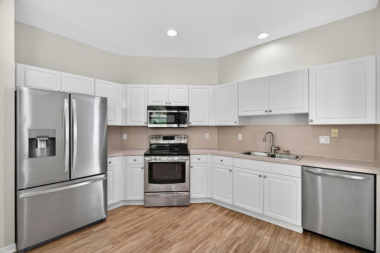 313 SW Perdido Key Street, Port Saint Lucie, FL 34986 Photo