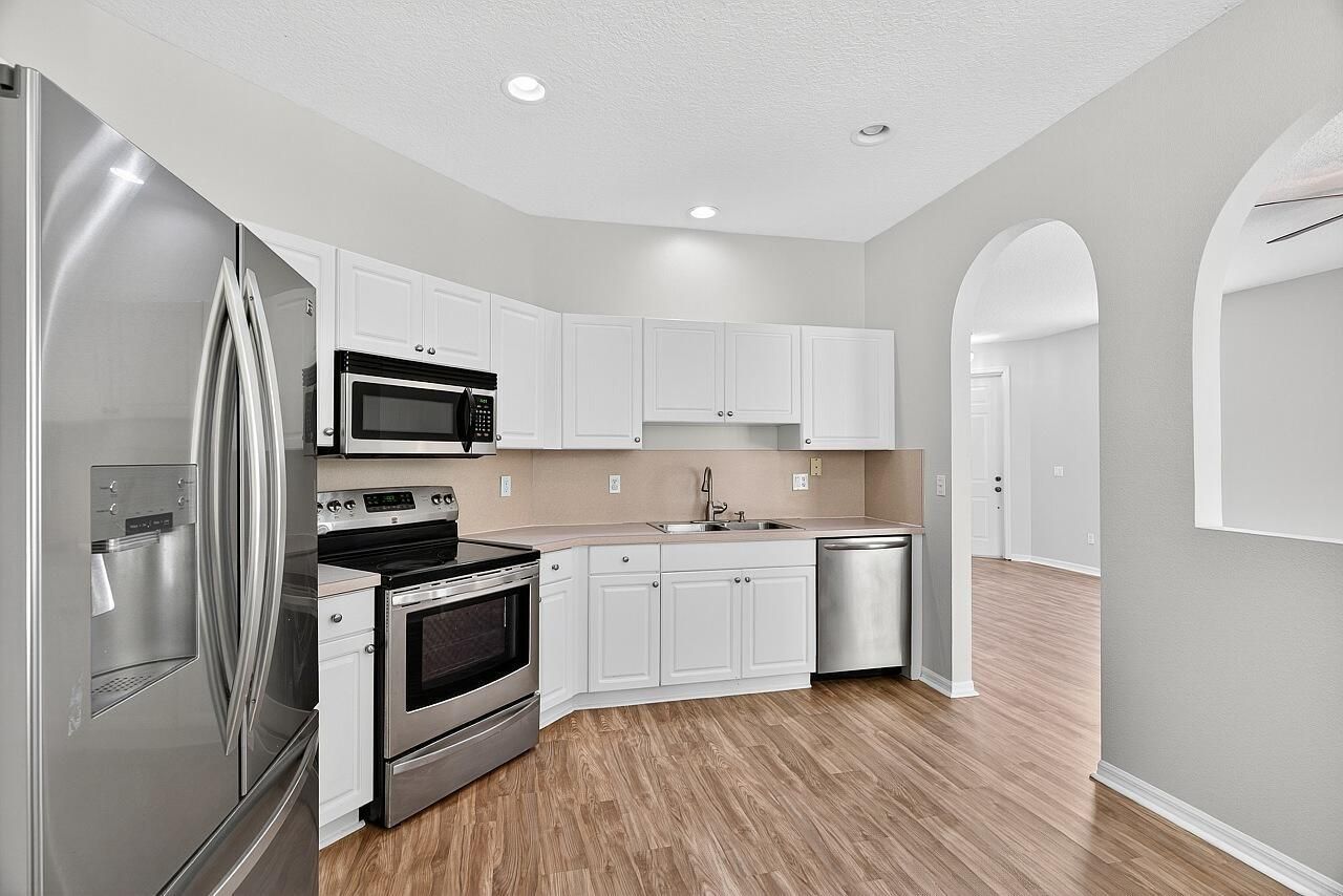 313 SW Perdido Key Street, Port Saint Lucie, FL 34986 Photo