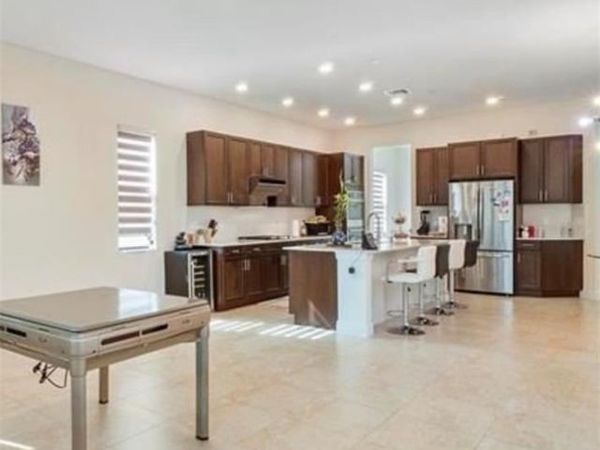 11795 Waterway Cir, Parkland, FL 33076