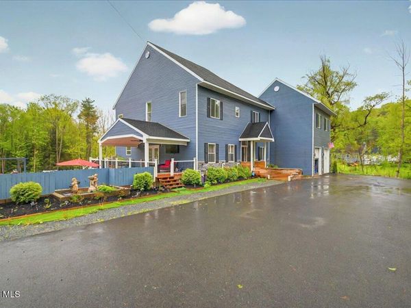 14 Calvin Cole Road, Stephentown, NY 12169