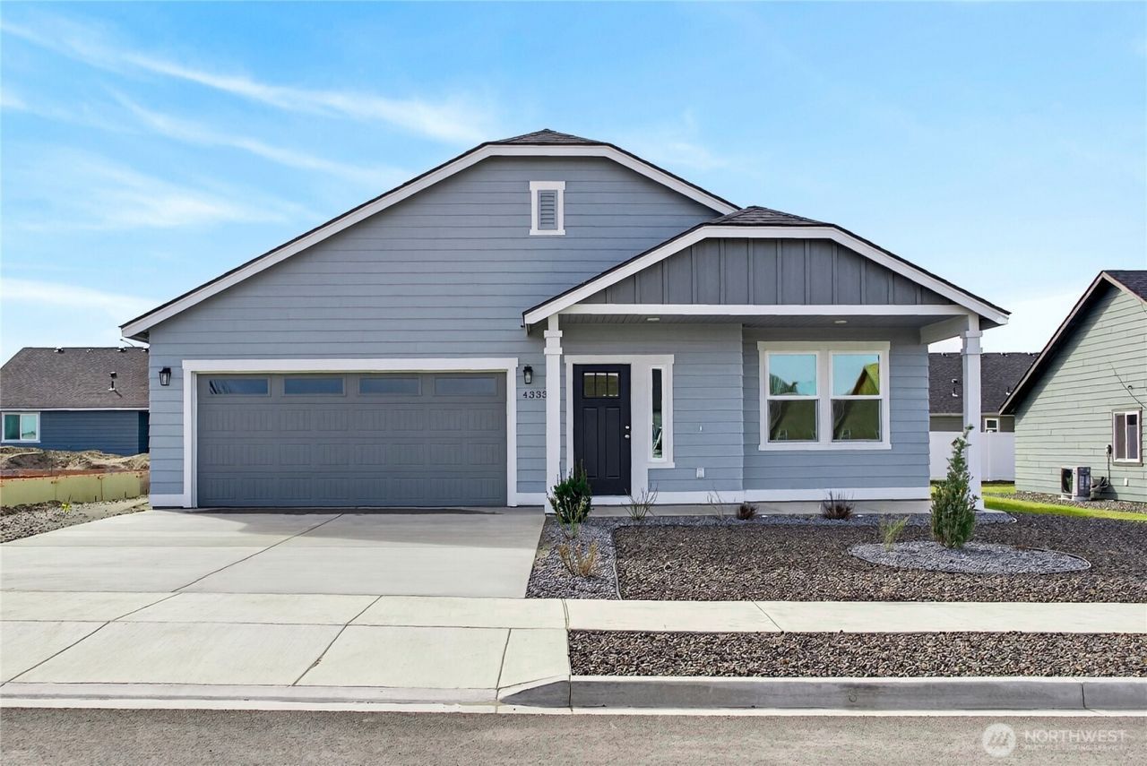 4333 W Sand Hill St., Moses Lake, WA 98837 Main Photo