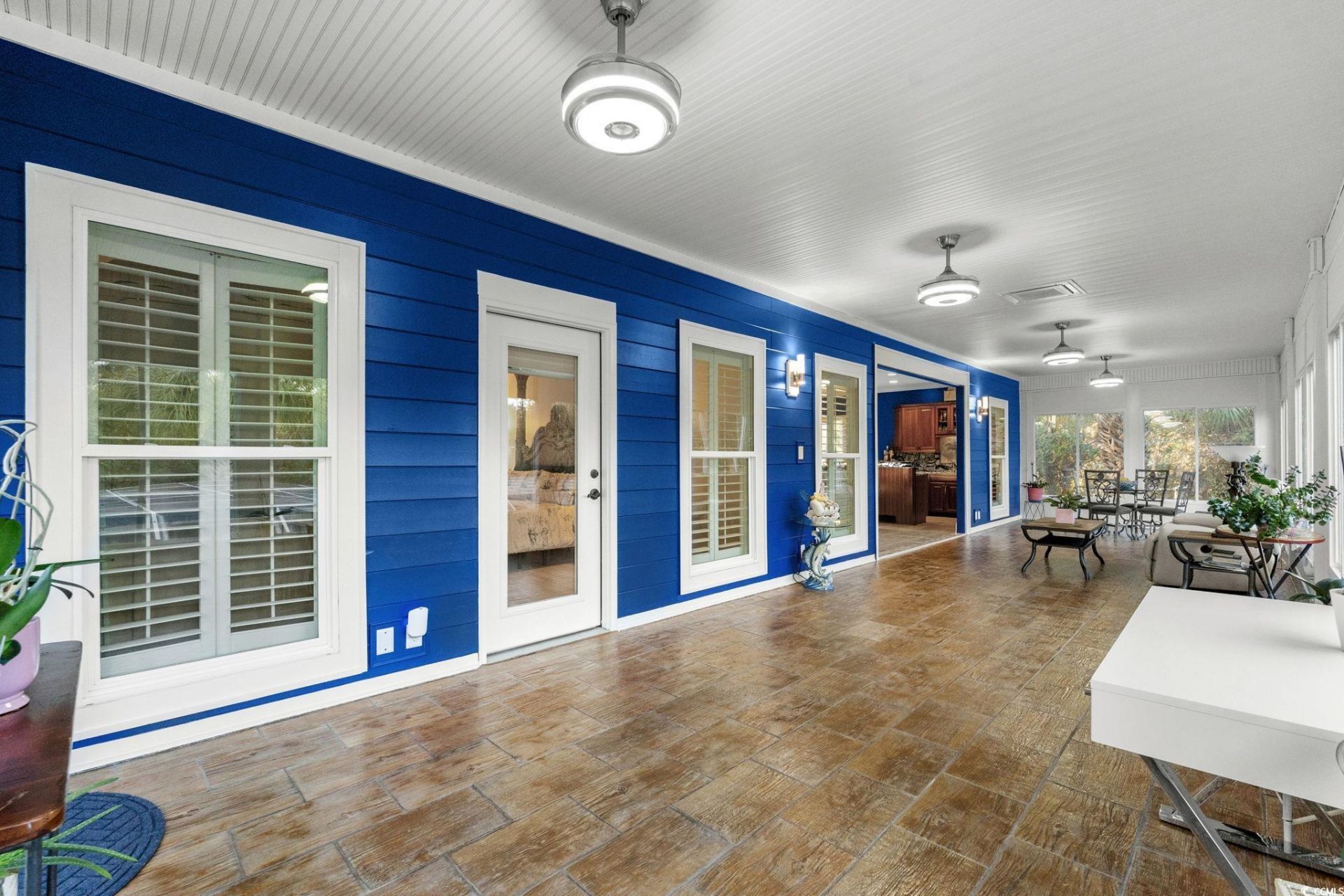 302 Kingston Rd. Photo 14