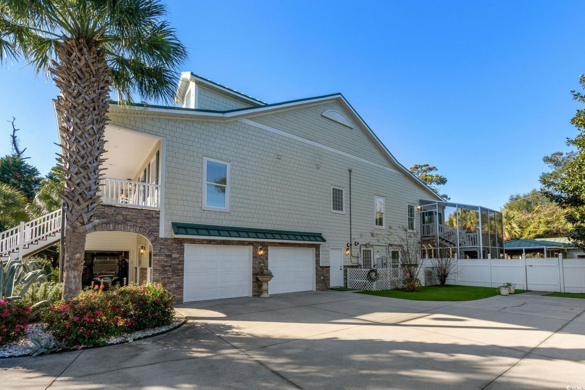 302 Kingston Rd. Photo 33