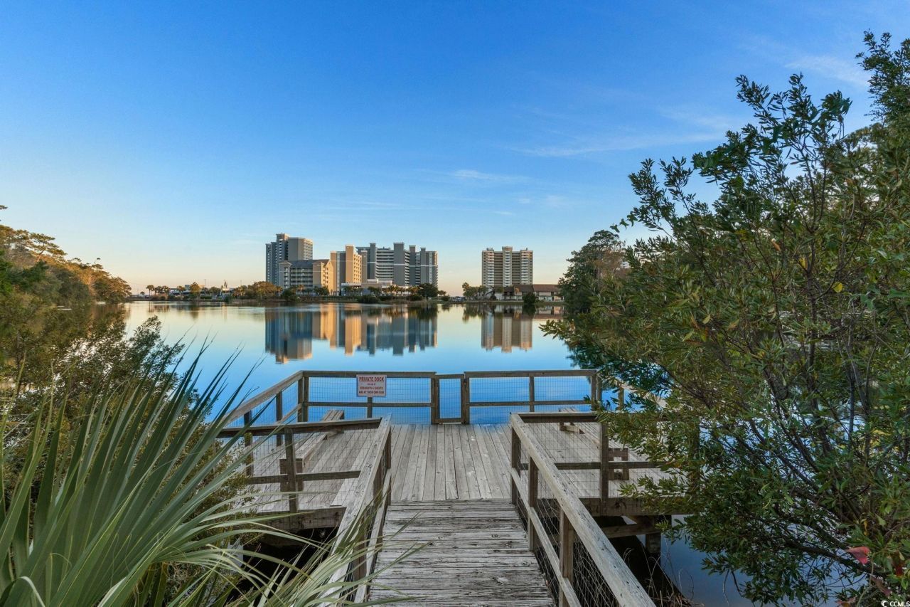 302 Kingston Rd. Photo 38