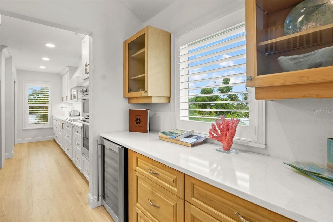 705 N Shore Drive, Anna Maria, FL 34216 Photo