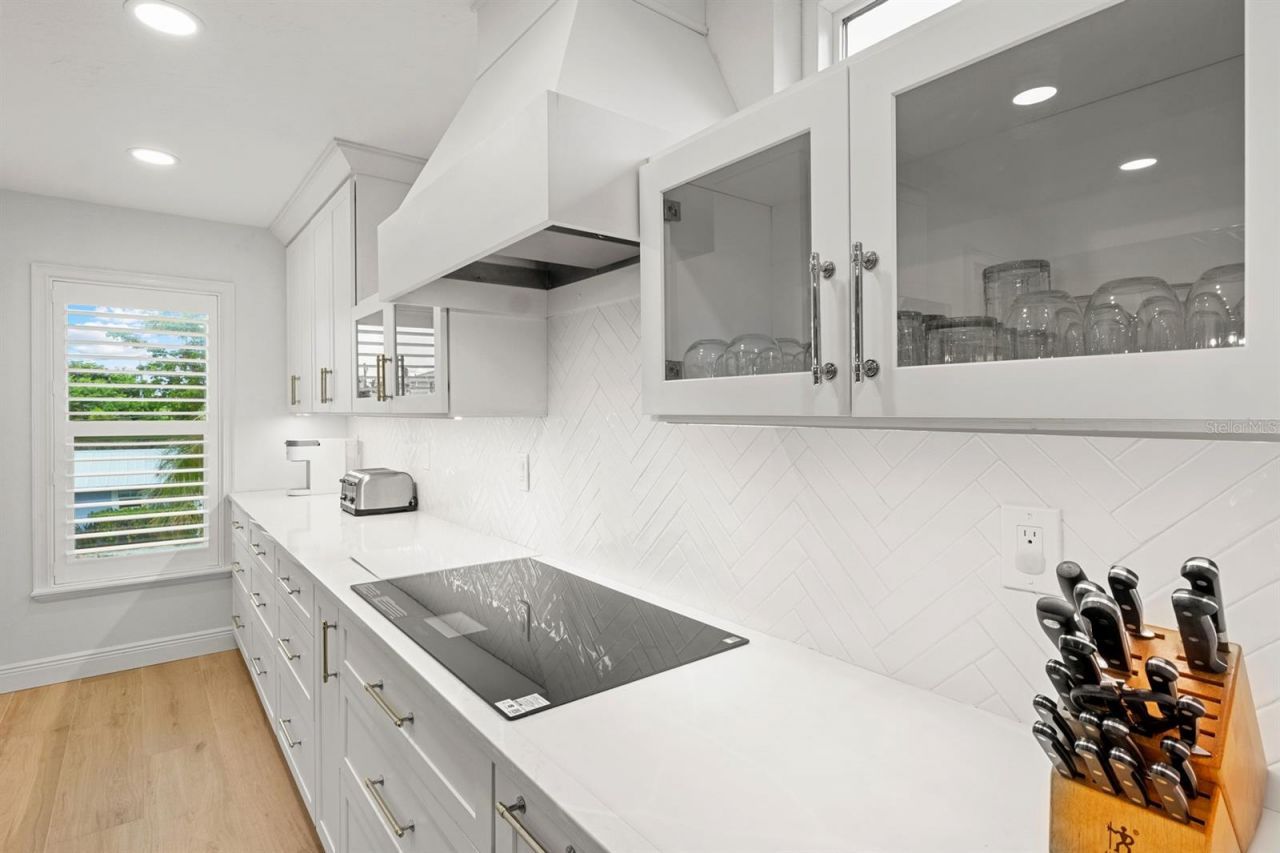 705 N Shore Drive, Anna Maria, FL 34216 Photo