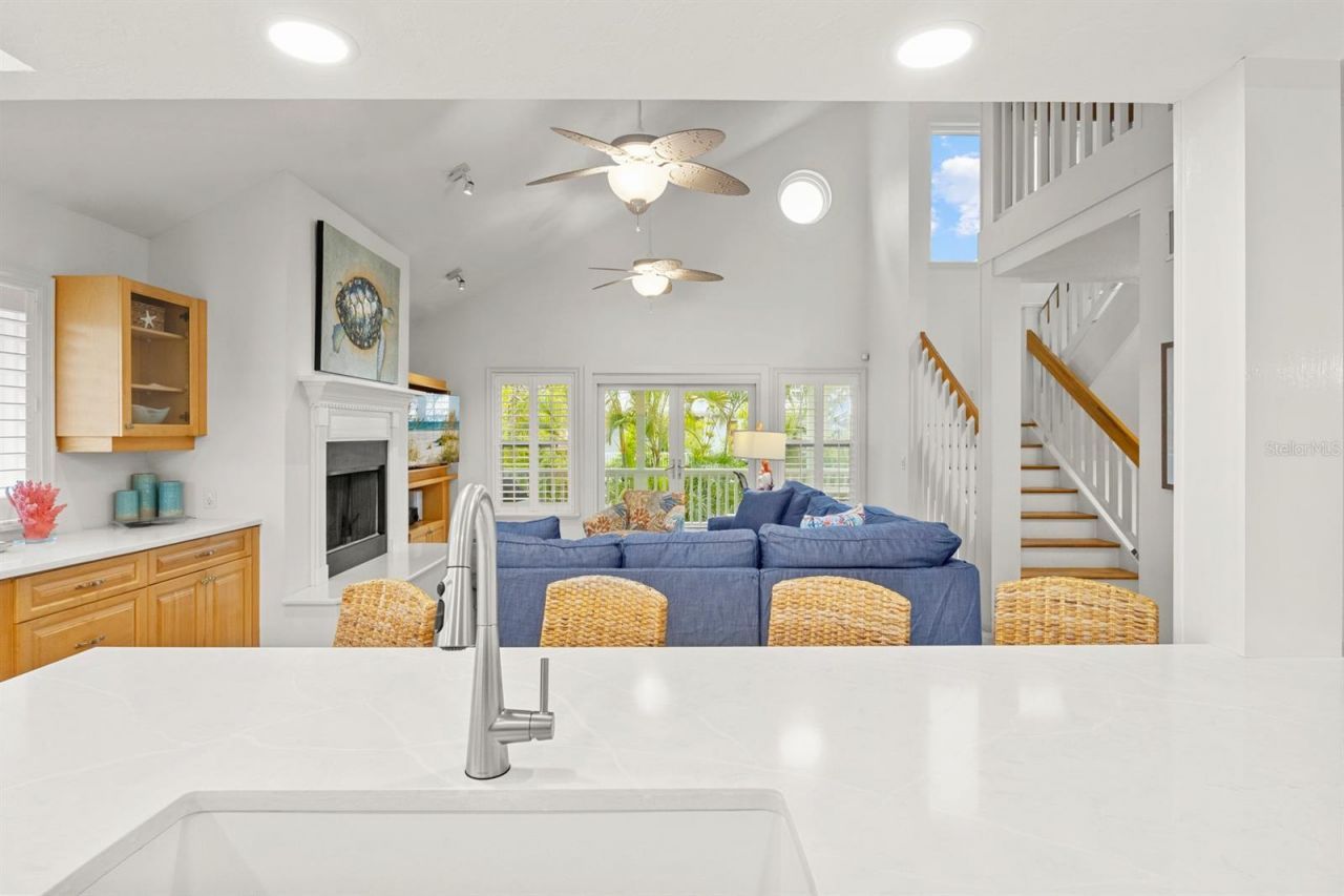 705 N Shore Drive, Anna Maria, FL 34216 Photo