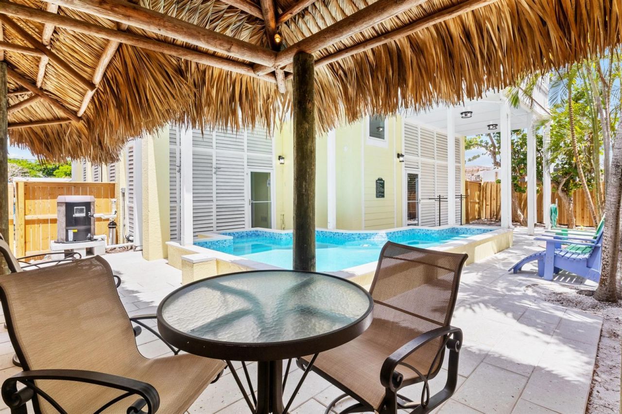 705 N Shore Drive, Anna Maria, FL 34216 Photo