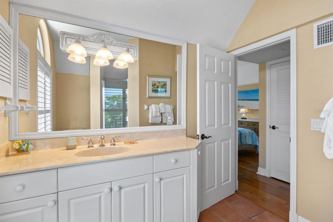 705 N Shore Drive, Anna Maria, FL 34216 Photo