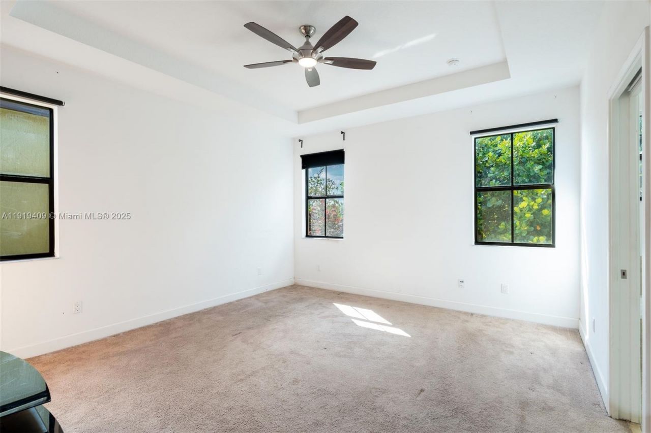 4816 NW 56th Ct, Tamarac, FL 33319 Photo