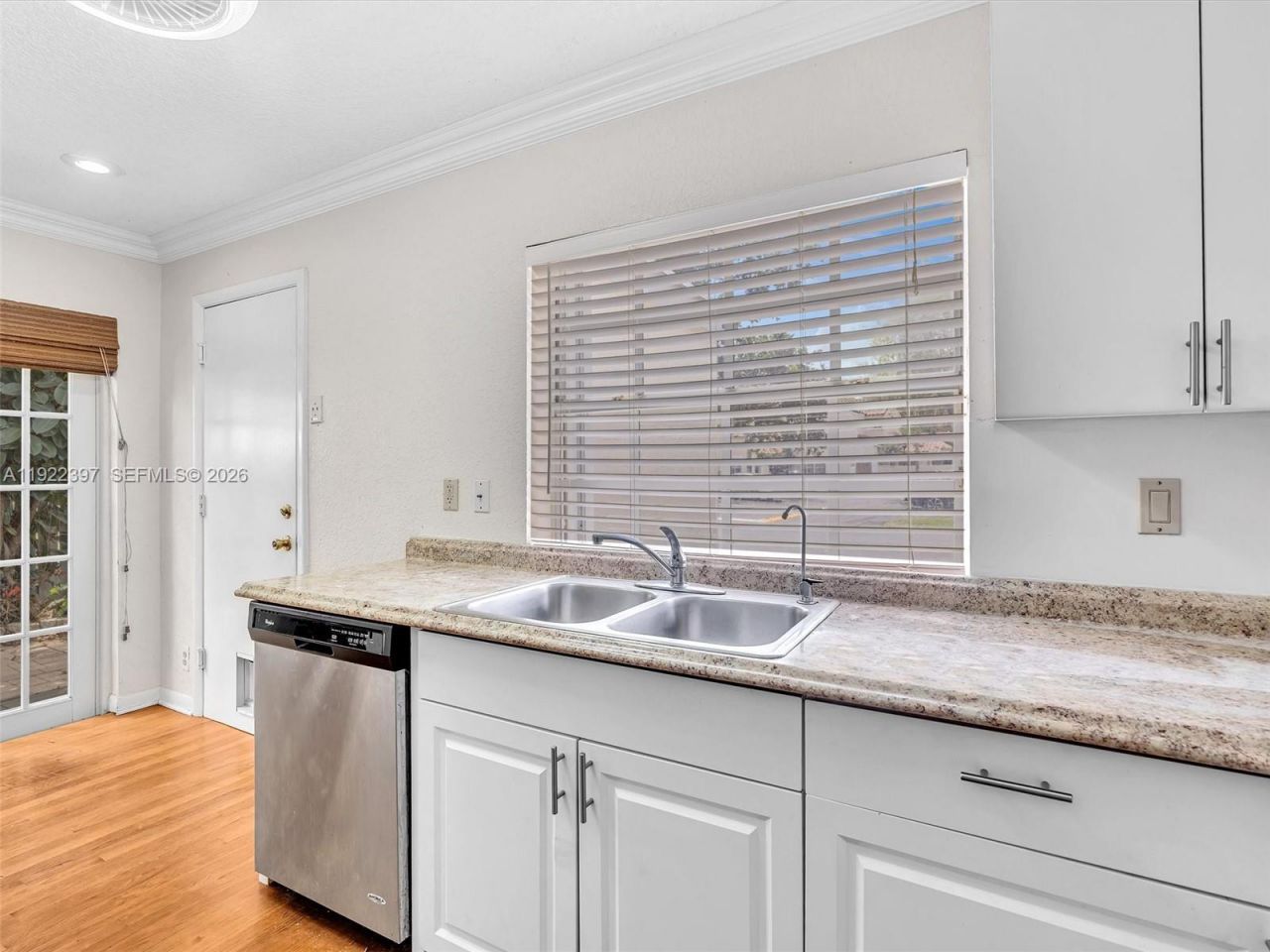 1361 Cottonwood Cir, Weston, FL 33326 Photo