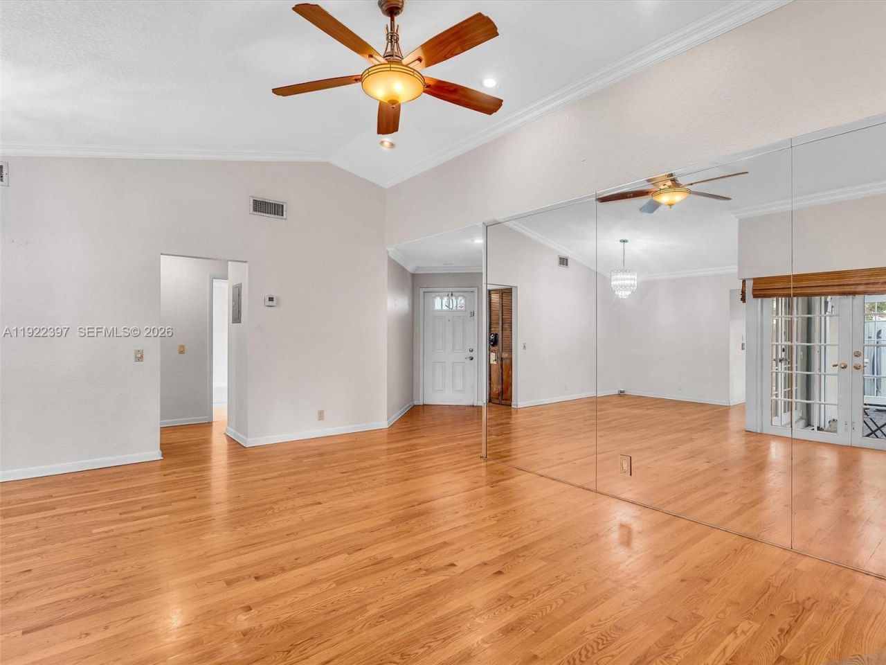 1361 Cottonwood Cir, Weston, FL 33326 Photo