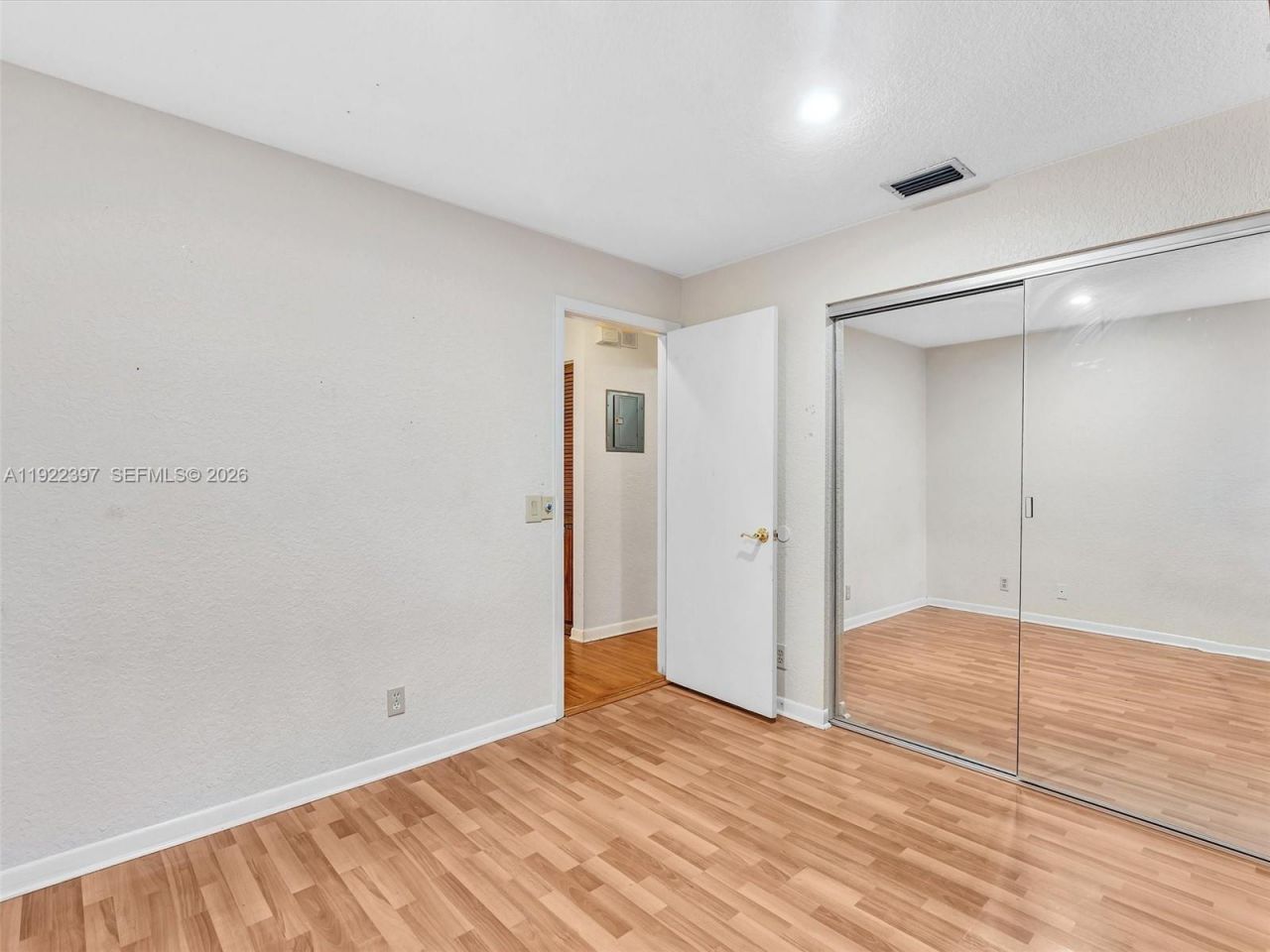 1361 Cottonwood Cir, Weston, FL 33326 Photo