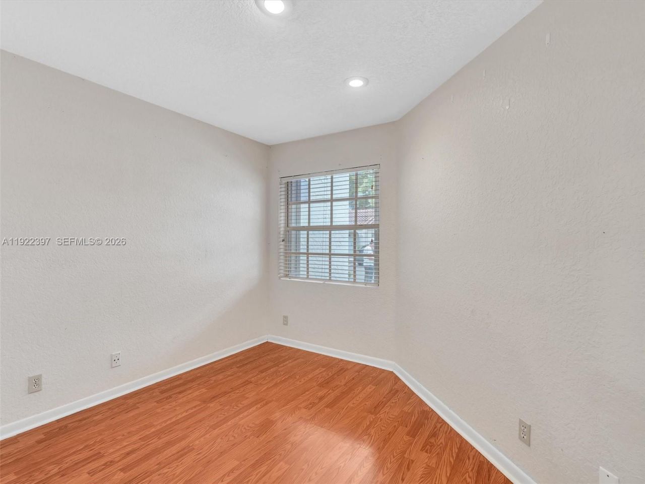 1361 Cottonwood Cir, Weston, FL 33326 Photo