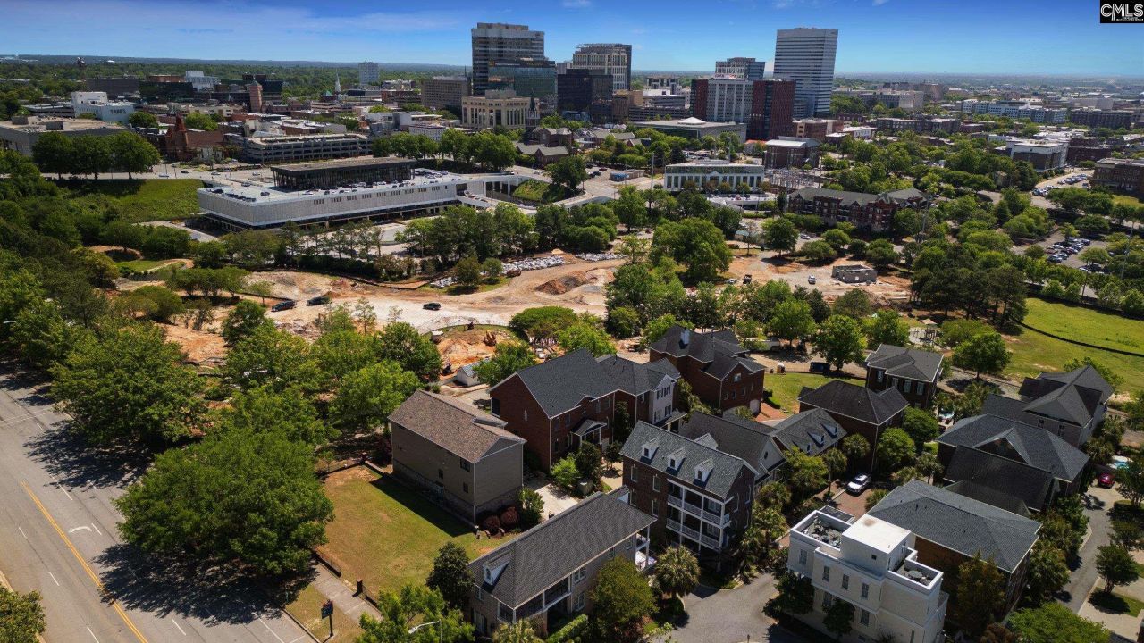 824 Laurel Street  Photo 11